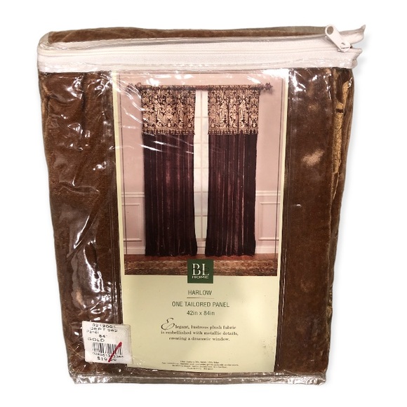 BL Home Curtain - Picture 2 of 6